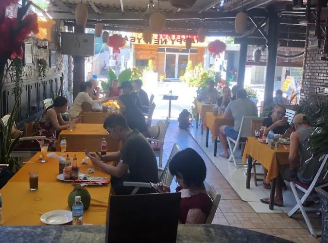 Khách sạn Tulip Mui Ne 2*